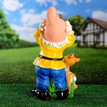 Garden figure "Dwarf with a deer" 19x26x50 cm mix-8