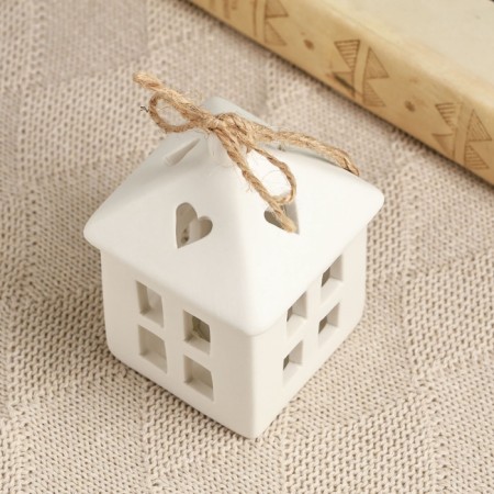 Figure with backlight "House with hearts" 7x7x10cm-2