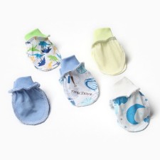 Hoods for a boy, color mix