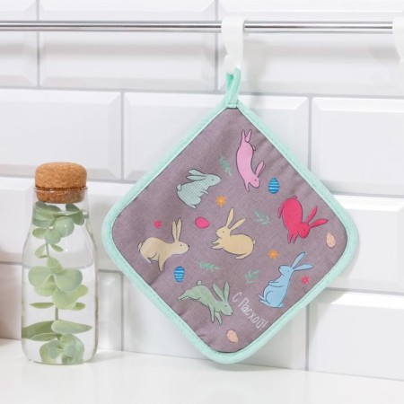Dilan's Take "with Easter" 17x17 cm, 35% cotton, 65% p/e, Vatin 250 g/m2