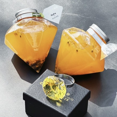 Bottle for drinks, 650 ml "Diamonds"-1