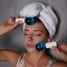 Roller for the face, cryosphere 