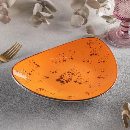 Ceramic triangular "constellation", 22 × 18 cm, orange color
