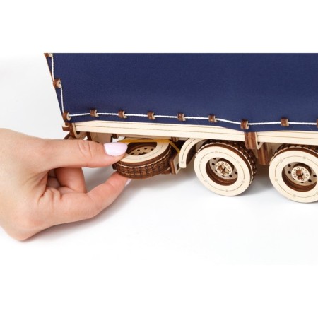 Model EWA TRAILER MODEL-9