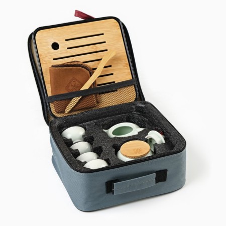A set for a tea ceremony 10 items, 4 people, a cup 45ml, a kettle 180ml, a hem-5