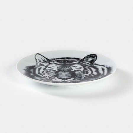 Porcelain plate "Tiger", d = 20 cm, white-1