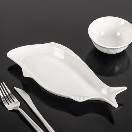 Porcelain dish "Karl", 26 × 12 × 2.5 cm, white color-1