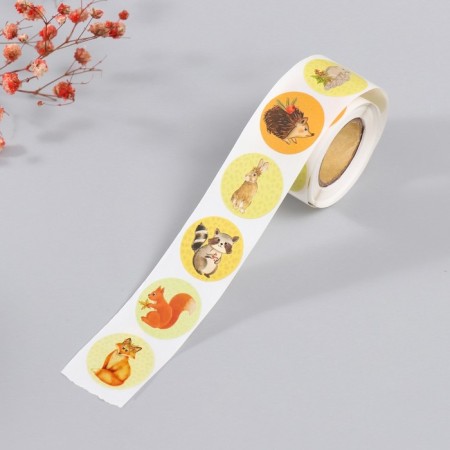 Stick Paper "Forest animals" d = 2.5 cm 252 pcs in the roll-1