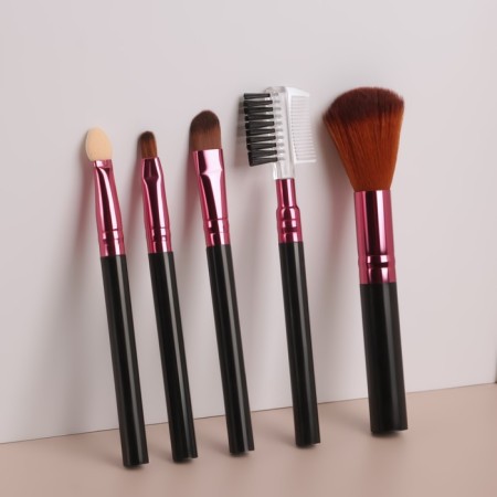 A set of makeup brushes, 5 objects, black/raspberry color-2