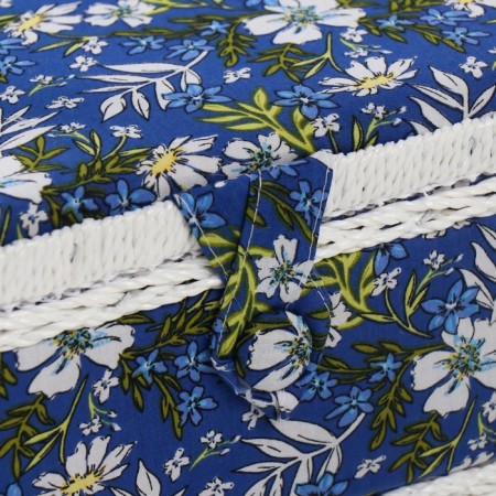 Casket for needlework "Field flowers on blue" 20x20x11 cm-1