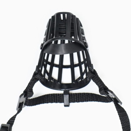 Plastic muzzle No. 2, ohm 20 cm, DN 6 cm, Osh 38-47 cm, pet weight 5 kg-6