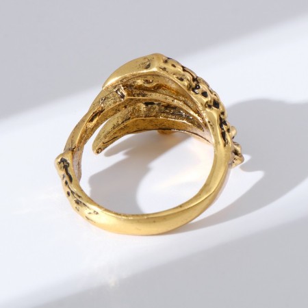 Ring "ring" predator, color black gold, dimensionless-2