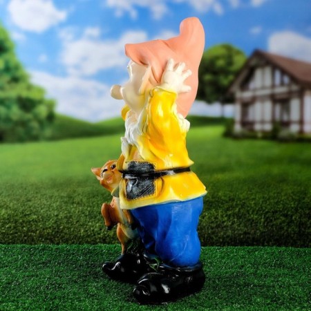 Garden figure "Dwarf with a deer" 19x26x50 cm mix-9