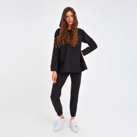 Female set (sweatshirt, pants) minku: Home Comfort Black color, rr 42