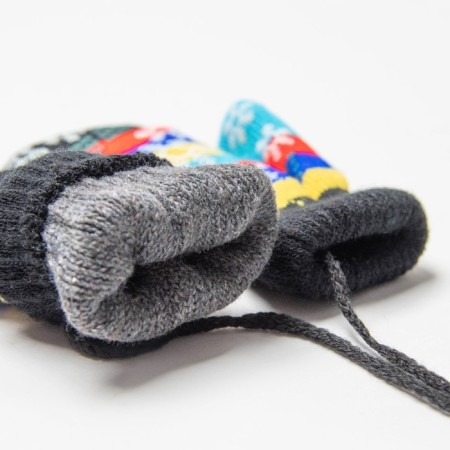 Baby mittens, black/stripes, size 14.5x6.7-2
