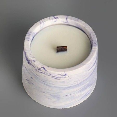 Candles in concrete on the stand "Loft", soy wax, wooden wick, white-violet-3