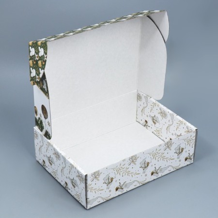 Folding “Gold Luxury” box, 30.7 x 22 x 9.5 cm, New Year-1