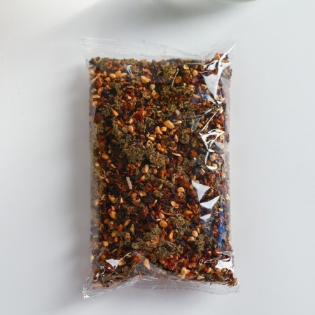 Berry and grassy tea "Beloved Grandmother": cloudberry, rosehip, chaga, raspberry sheet, black aronia, 50 g.-2