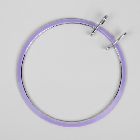 Schools for embroidery, with a metal fastener, d = 17.5 cm, lilac color-1