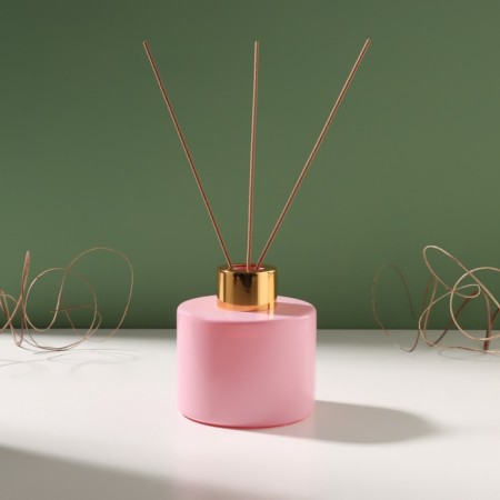 Diffusor for essential oils with a lid "Pink marshmallow" Gloss 100 ml 7x7x7.5 cm-3