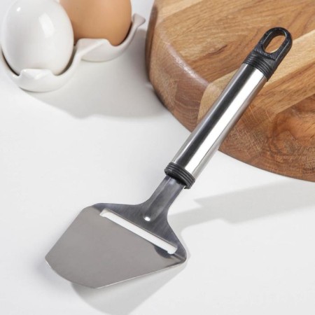 A lobe knife for the cheese “Assistant”, 22 cm, with a metal pen, black color