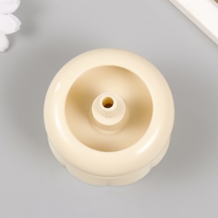 Spinner for stringing beads plastic 6.3x7 cm + needle needle-1