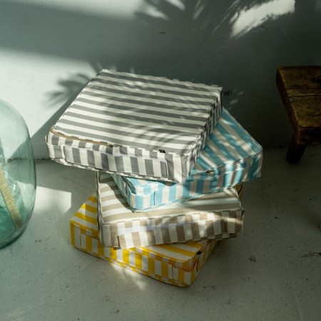 Cambridge pillow-booster, size 40x40x10 cm-4