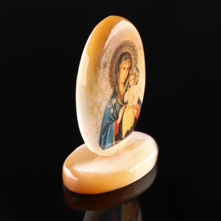 Icon icon on the supply with the background "B.M. Leared color", Selenite-2
