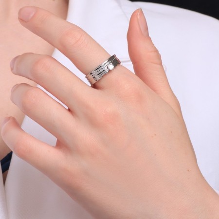 Ring Xuping Crown, white color in silver, size 18-1