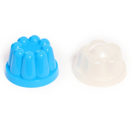 Sanding set: a bucket with a sticker, a strainer, scoop, robberies, 2 molds, watering can-3
