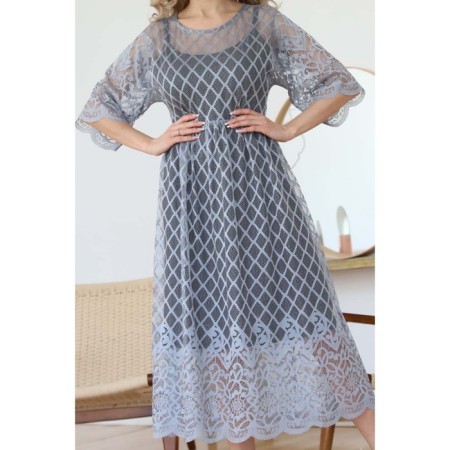Women's dress, size 44-5