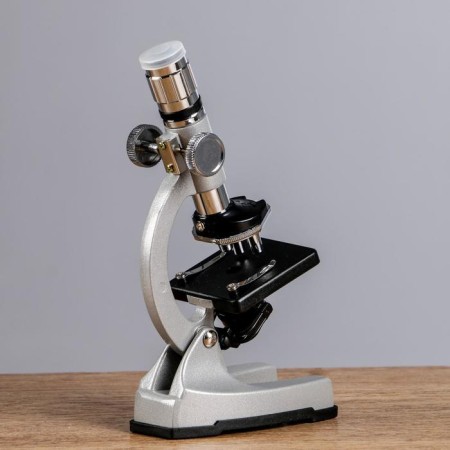 Microscope with a projector, a multiplicity of an increase in 50-1200x, with backlight,-5