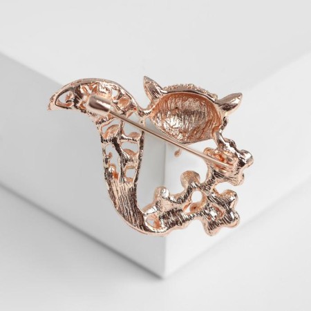 Fox brooch in flowers, white color in gold-1