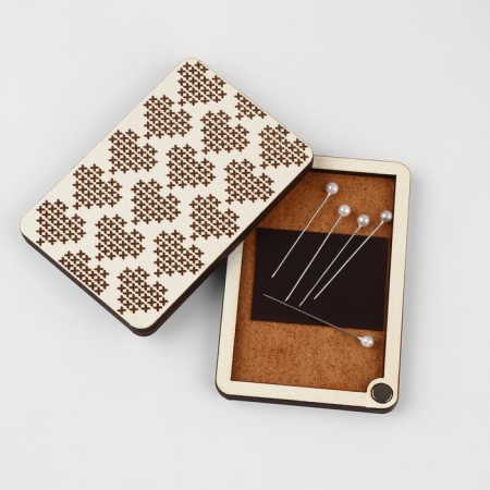 Magnetic needle "Crosses", 8 × 5.5 cm, beige color-3