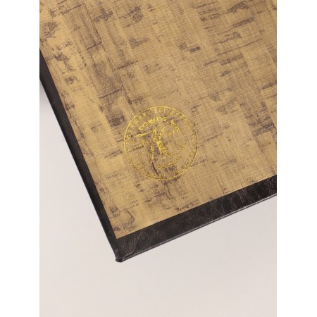 Safe wood book "Crown" leatherette 21x13x5 cm-4