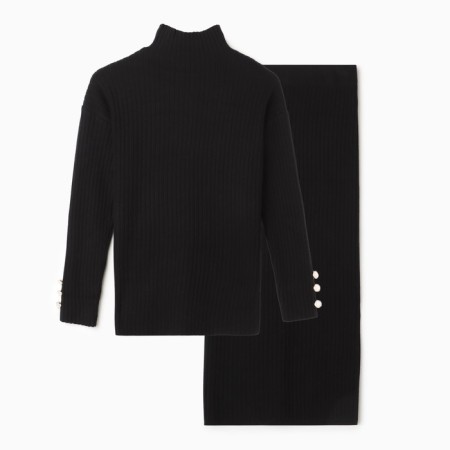 Women's costume (jumper/skirt), black color, size One size (46-50)-3