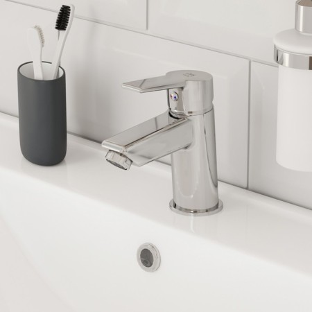 MILARDO STRIPE StRSB00M01 shell mixer, single -leaf, chrome-1