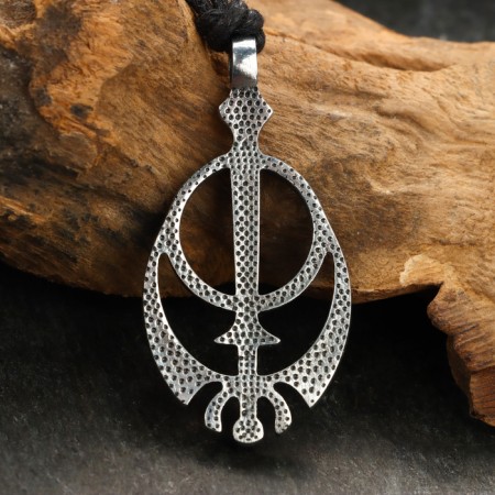 Protective amulet "Khand", 25x42mm, metal-3
