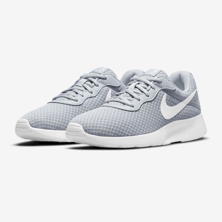 Unisex Sneakers Nike Tanjun, size 39 rus
