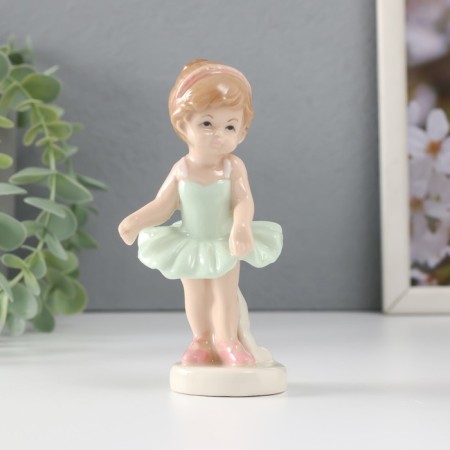 Souvenir ceramics "Little ballerina in a green pack" 7.5x4x4x12 cm