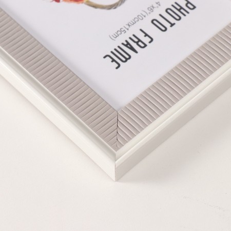 Photo frame plastic 10x15 cm "Striped texture" Oliva, white 13.3x18.8 cm-2