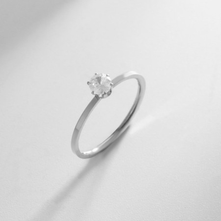 Ring Xuping flicker, white color in silver, size 17