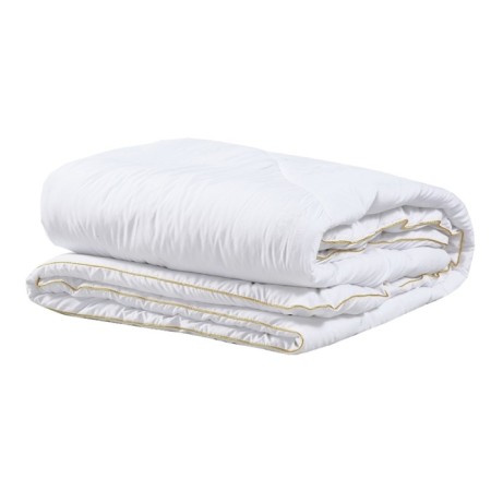 The blanket "Flying fluff", size 172x205 cm, tick