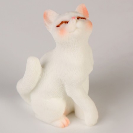 Miniature Puppet "Cute cat", set of 3 pcs., Size 1 pc. - 1.5 × 2.4 × 4 cm