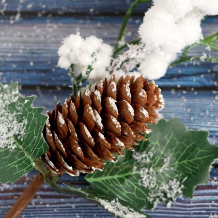 Decor "Winter charm" berry berries in the snow 25 cm-1