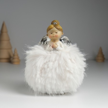 Polystone souvenir "Angel in a white dress with fur" 8x6x14 cm