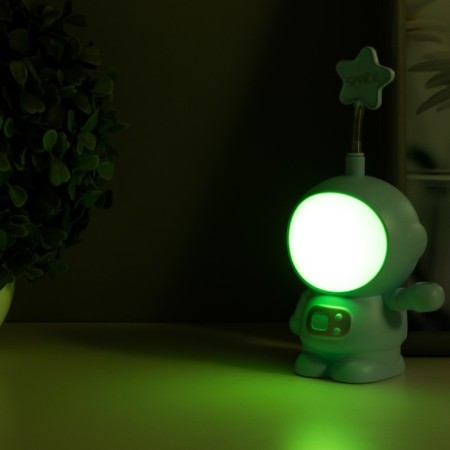 Table lamp "Astronaut with a star" MIX LED 3W USB AKB 9x7x19 cm Risalux-4
