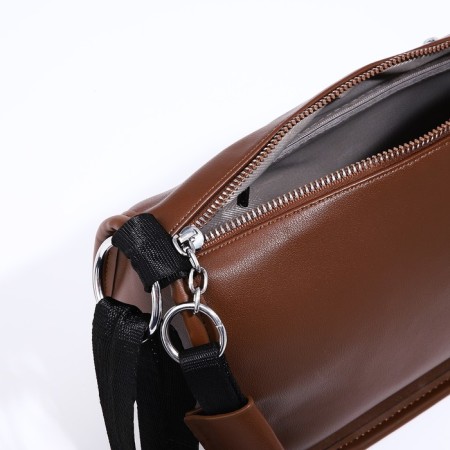 Cross-Bodi Bag on a zipper, brown color-4