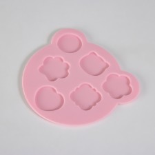 Form for waxing silicone 