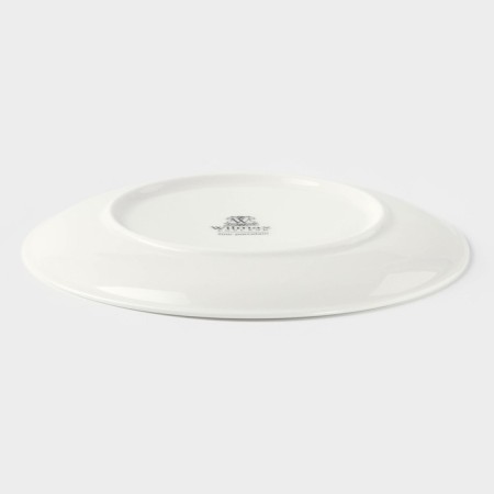 Porcelain porcelain plate with a thickened edge Wilmax Olivia Pro, D = 15 cm, white color-1